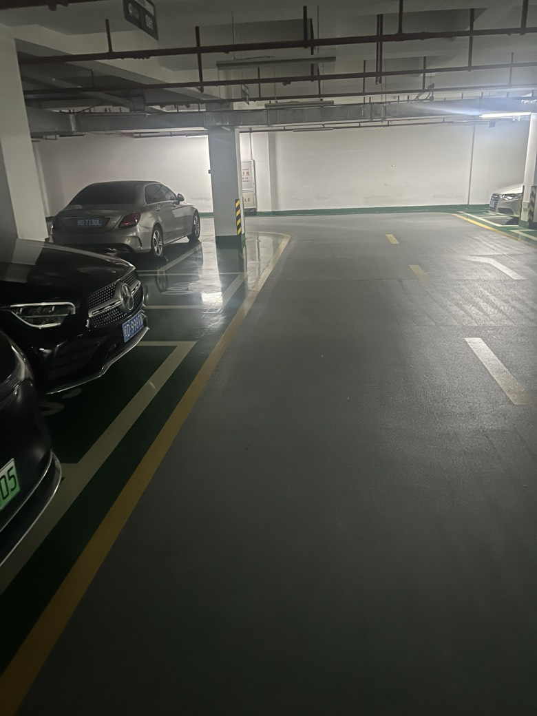 中铁海曦车位靠近电梯