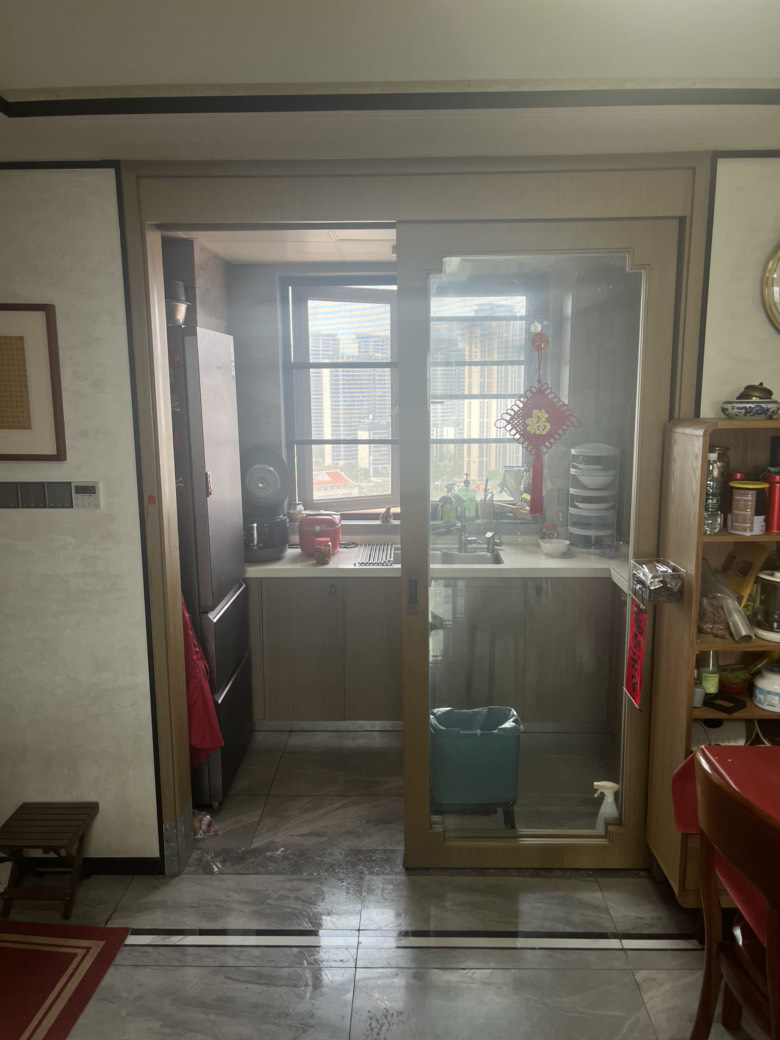建发央著精装修急售